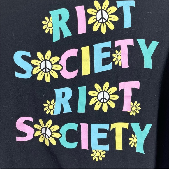 Riot Society Tops - RIOT SOCIETY black oversized cotton T-Shirt